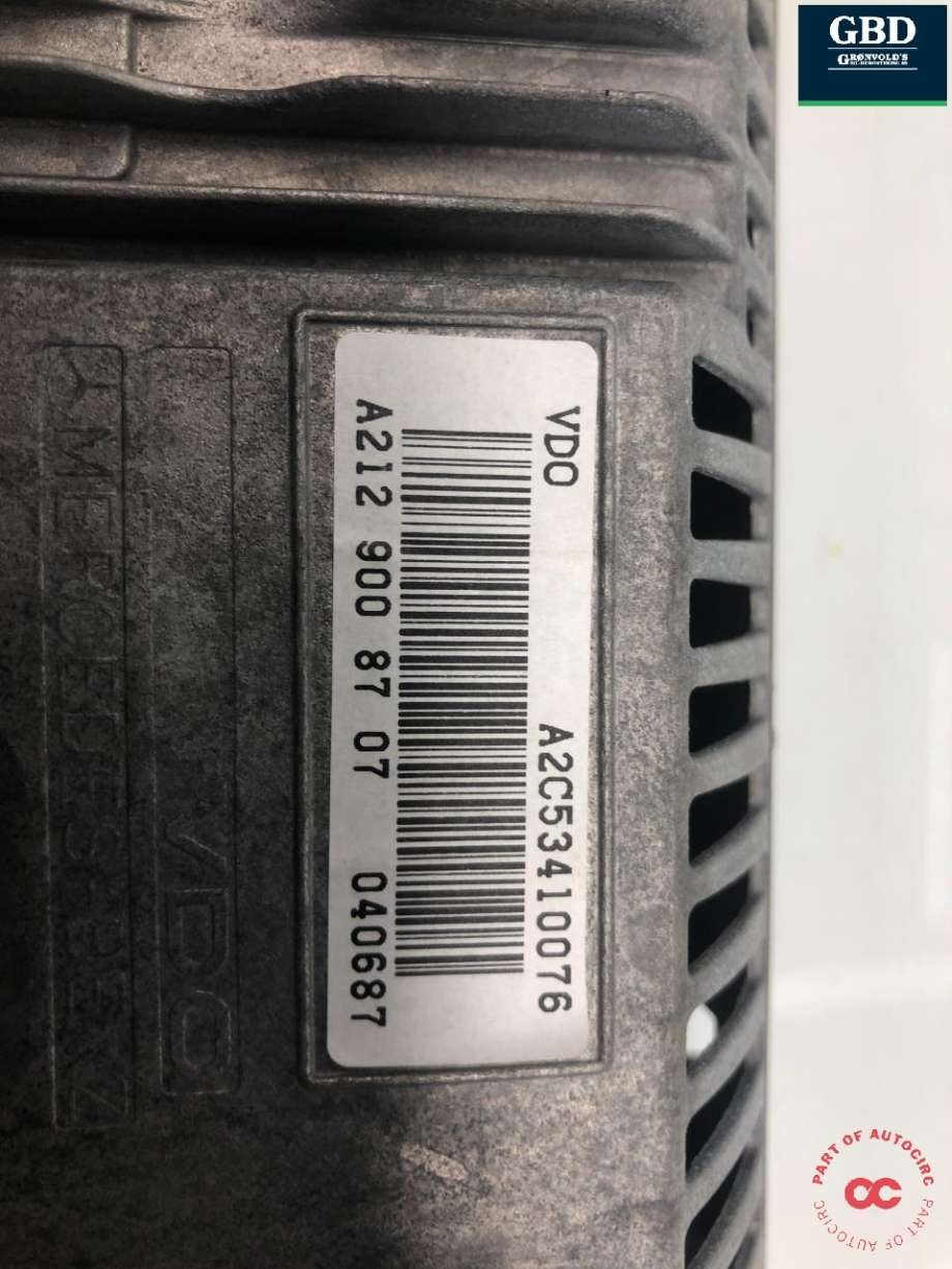 Bilstereo navigasjon skjerm til Mercedes E-Klasse 2009-2013 (Fase 1) (W212) (W212) (A 212 900 87 07|A 212 900 49 00|A 212 900 78 07)