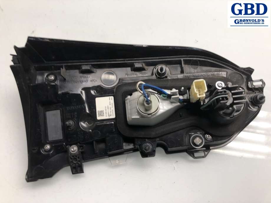 Toyota RAV4, 2019- (Type V) (81581-42080|81581-42151|81581-42150)