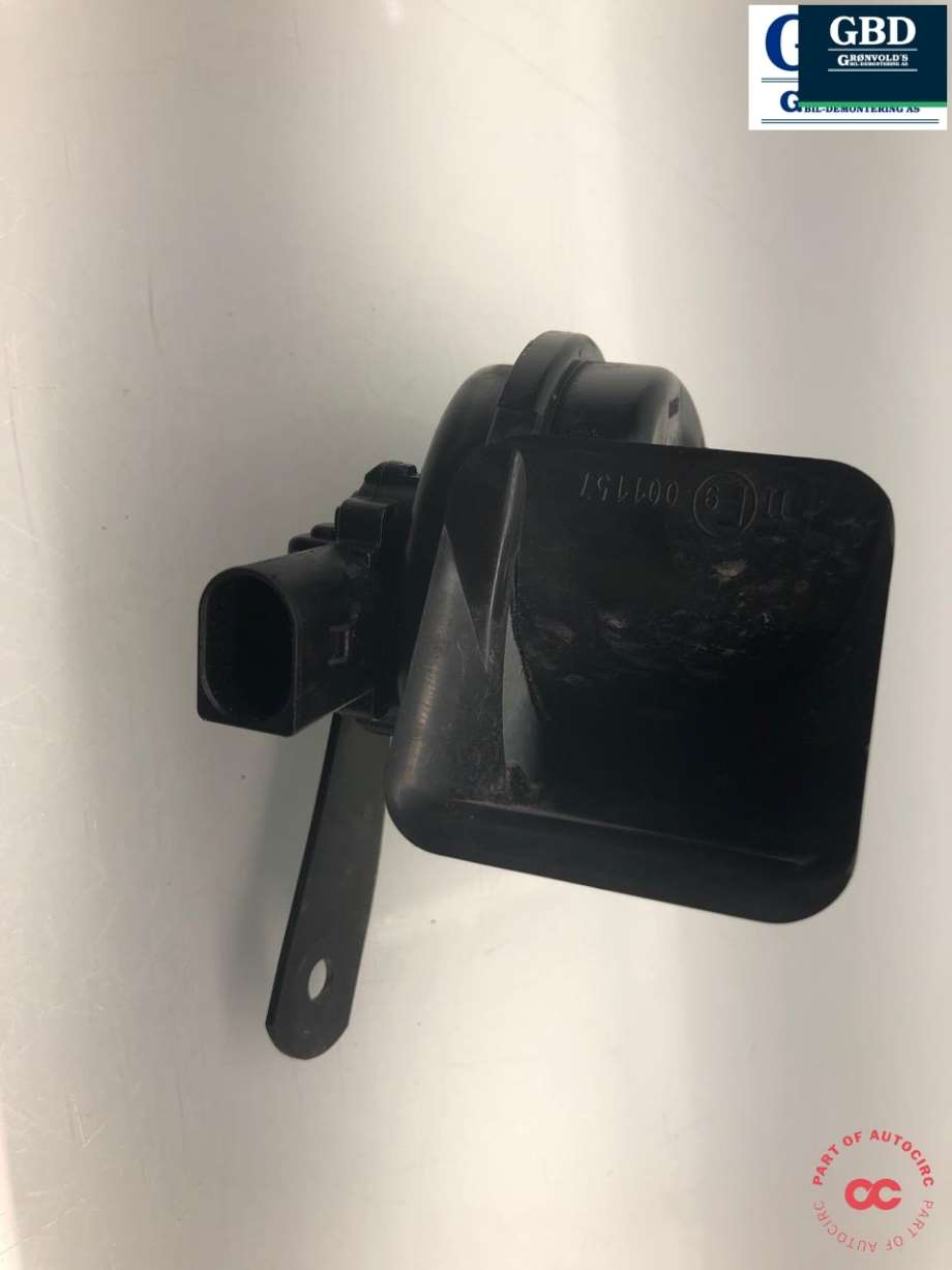 VW ID.4, 2020- (8X0 951 221 A|11A 951 206)