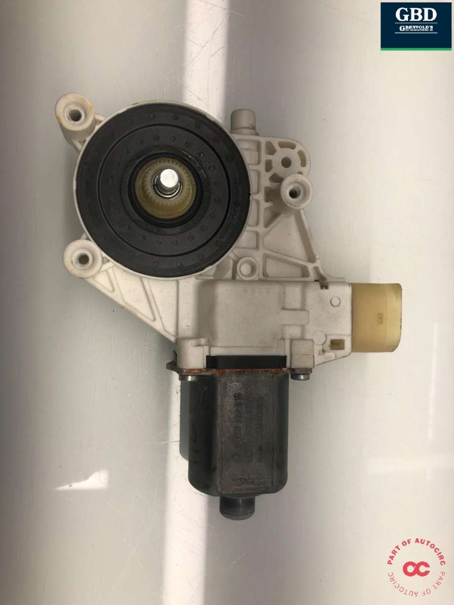 Ruteheis, kun motor, høyre bak til BMW 7-Serie 2009-2015 (F01/F02/F03/F04) (F01/F02/F03/F04) (BOSCH|67 62 7 046 032|0 130 822 515|)