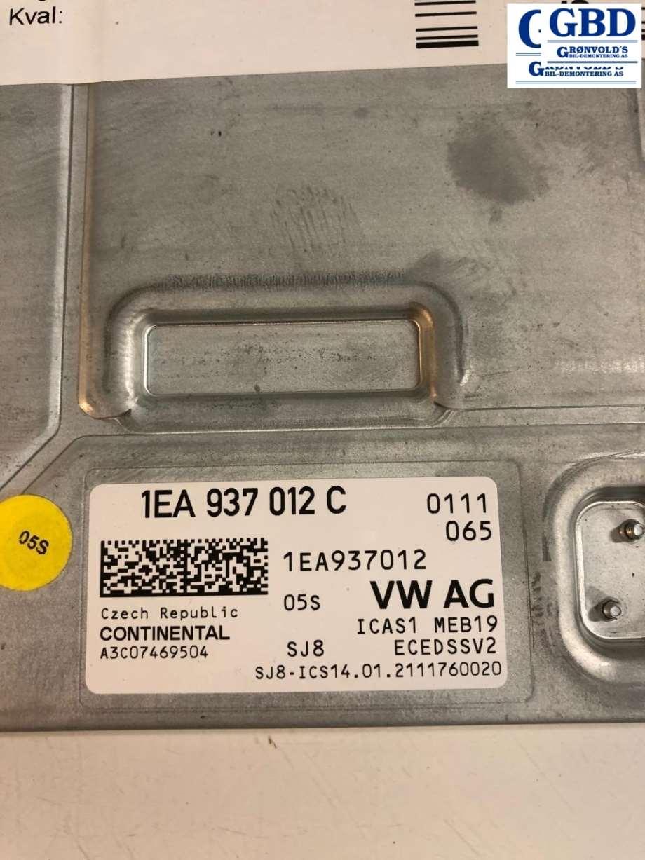 VW ID.4, 2020- (1EA 937 012 L|1EA 937 012 C)