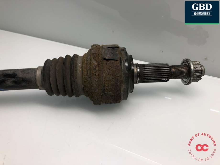 Drivaksel høyre bak, diesel/automat til Porsche Cayenne 2010-2017 (92A) (92A) (958 332 024 32|958 332 024 30|)