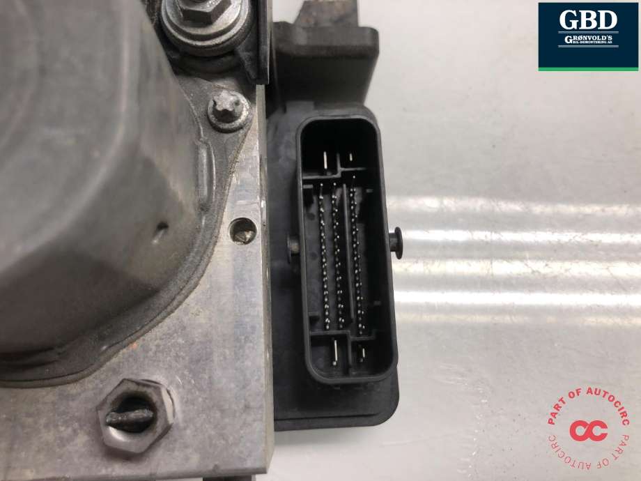ABS sentral til Mercedes B-Klasse, electric drive 2014-2018 (W242) (W242) (A 242 431 09 12|A 242 431 09 12 80|A242 431 08 12)