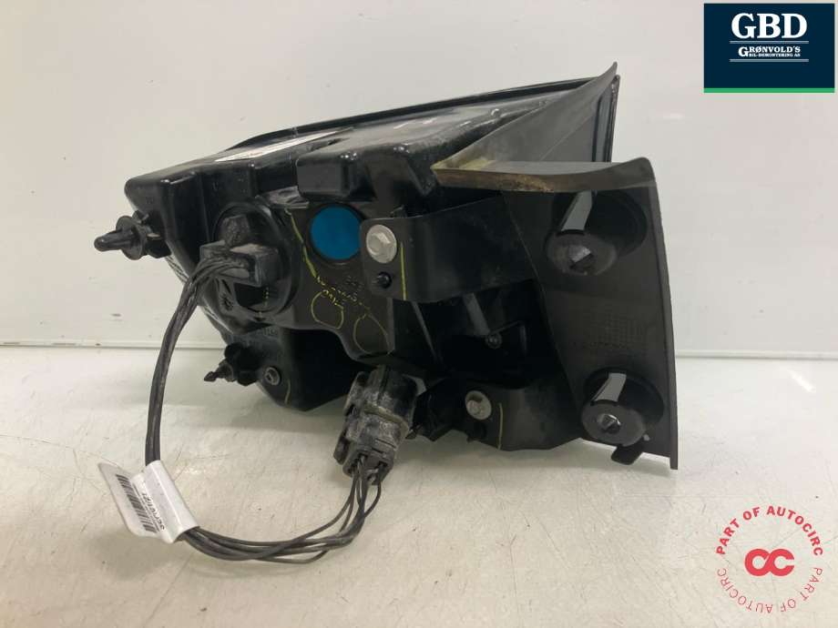 Baklykt høyre ytre til Ford Mustang Mach-e 2020-->>  (2522787|LJ8B-13404-AE|)