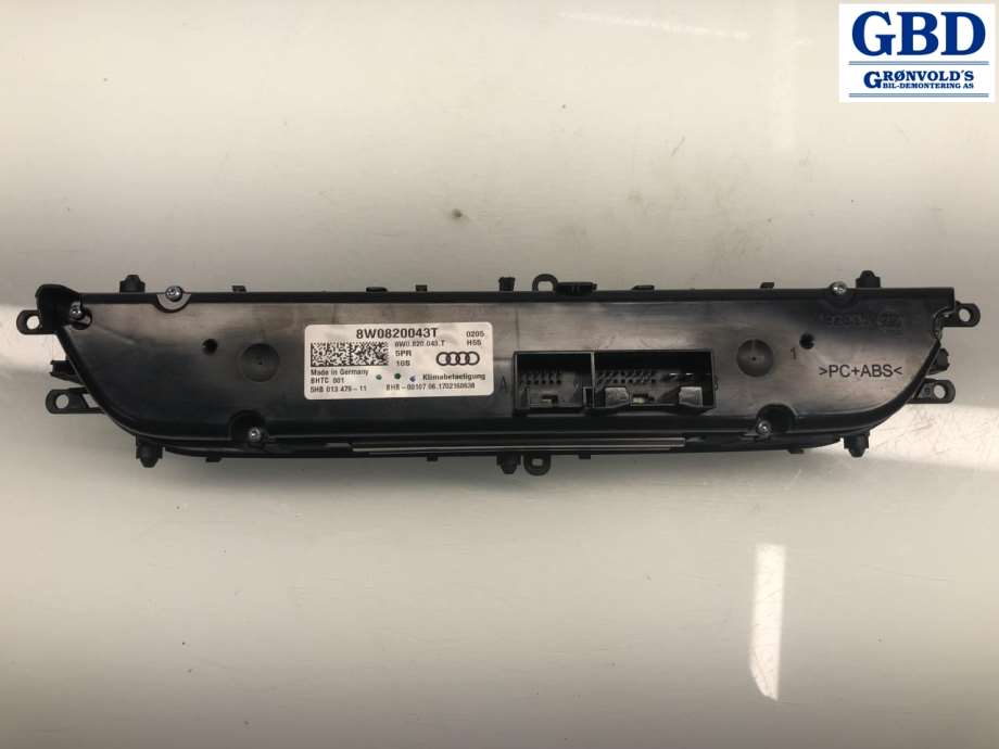 Audi A4, 2015-2019 (Type V, Fase 1) (B9) (8W0 820 043 T)