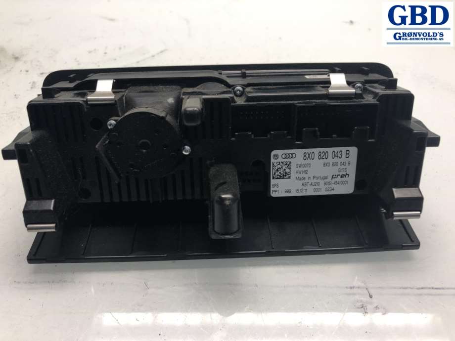 Audi A1, 2010-2014 (Type I, Fase 1) (8X0 820 043 B)