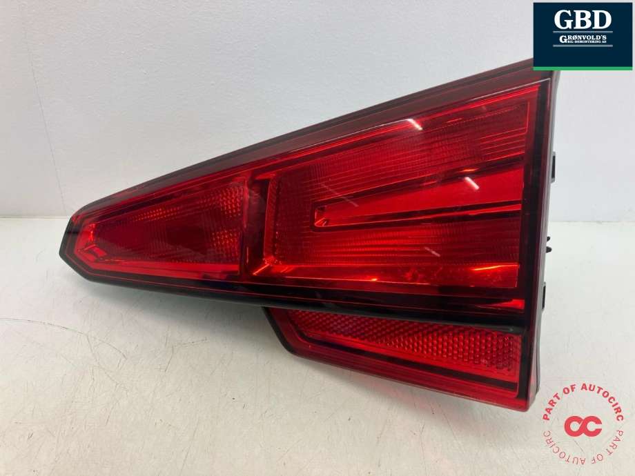 Baklykt høyre indre til Audi A4 2015-2019 (Type V, Fase 1) (B9) (B9) (8W5 945 076|)
