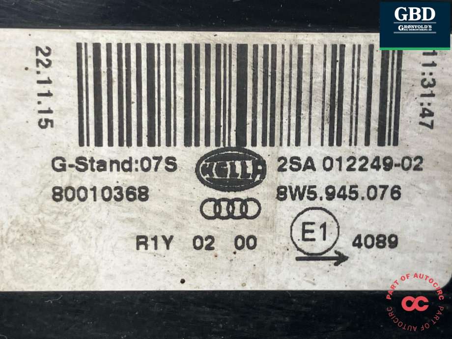 Baklykt høyre indre til Audi A4 2015-2019 (Type V, Fase 1) (B9) (B9) (8W5 945 076|)