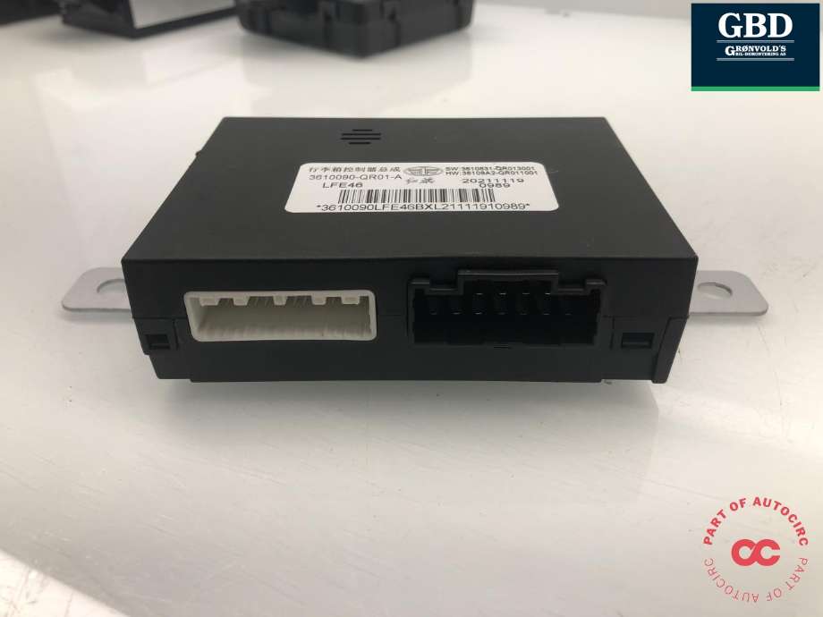Styreenhet diverse til Hongqi E-HS9 2022-->>  (3610090-QR01-A|)