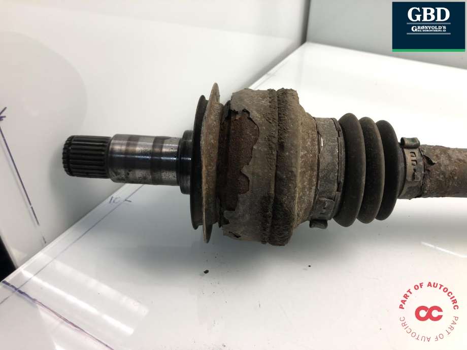 Drivaksel venstre bak, diesel/automat til Mercedes GL 2012-2016 (Fase 1) (X166) (X166) (A 166 350 11 10|A 166 350 11 10 80|)