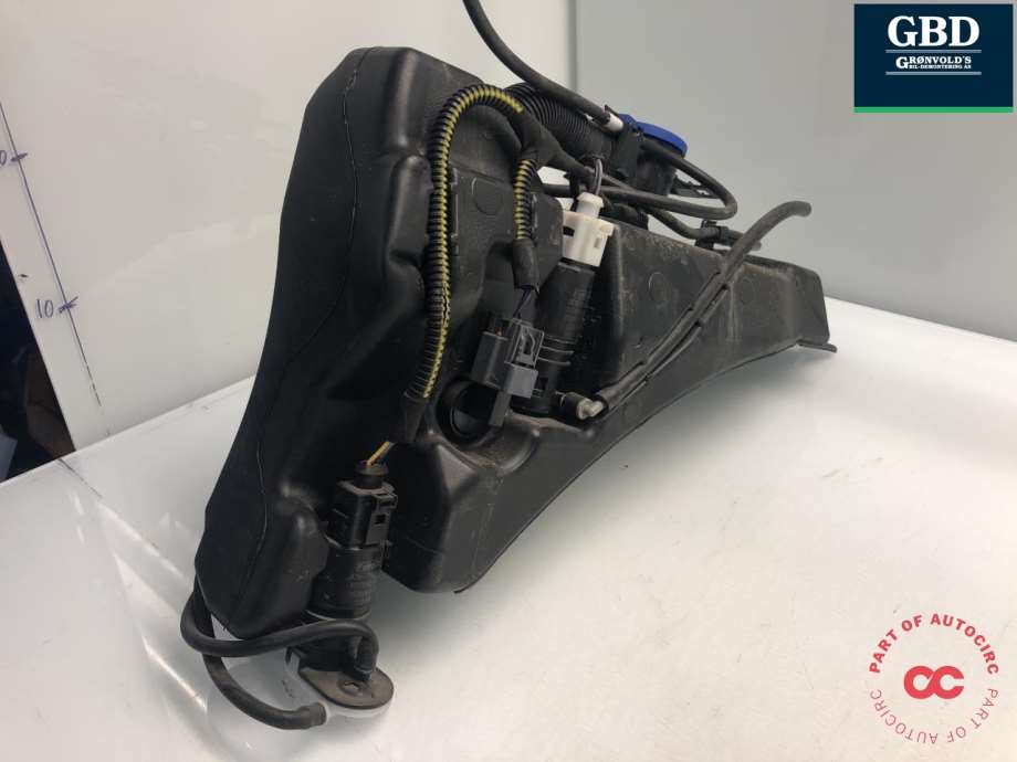 Ford Focus, 2018- (Type IV) (2389672|JX7B-13K175-CE)