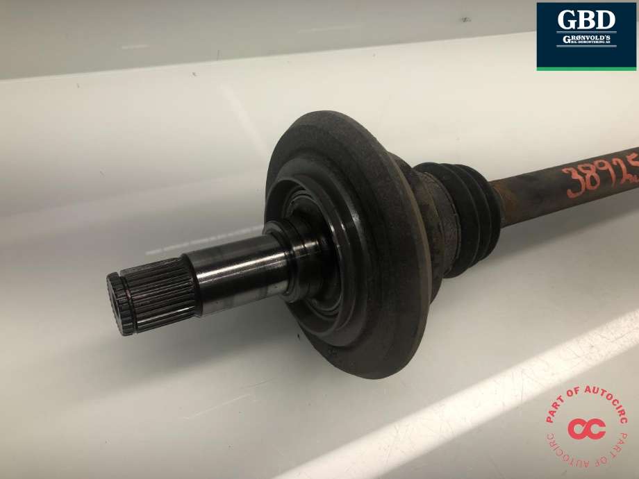 Drivaksel venstre bak, diesel/automat til Mercedes E-Klasse 2016-2023 (W213) (W213) (A 213 350 46 00|A 213 350 26 11|A 253 350 95 04)