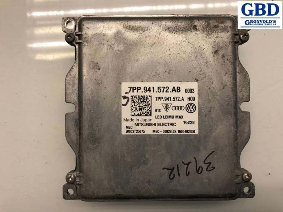 VW Passat, 2015-2019 (B8, Fase 1)(|3G0 941 329)