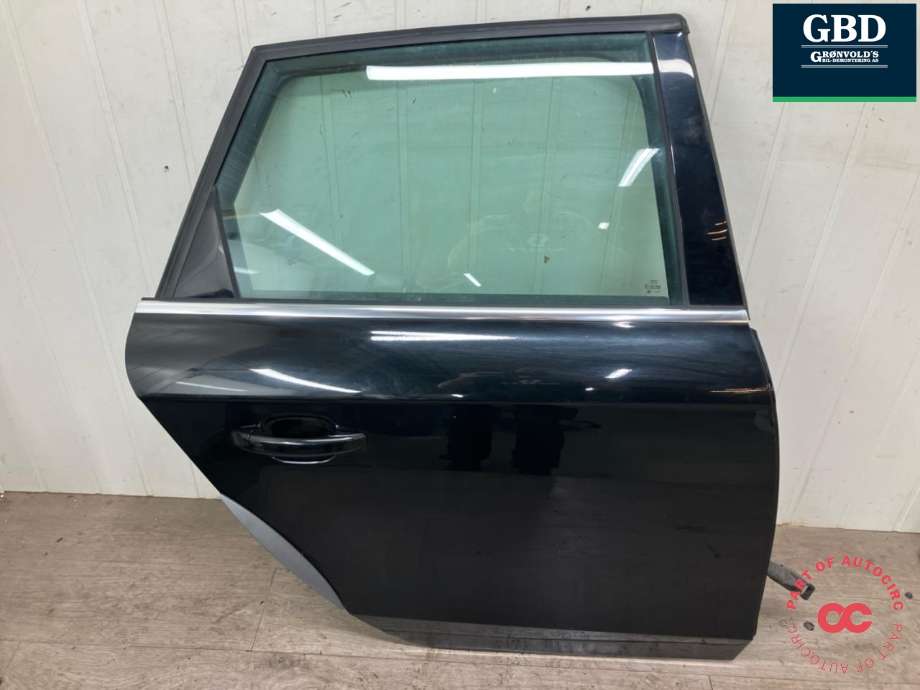 Dør høyre bak til Audi A4, Allroad 2009-2016 (Type I) (B8) (B8) (8K9 833 052 D|)