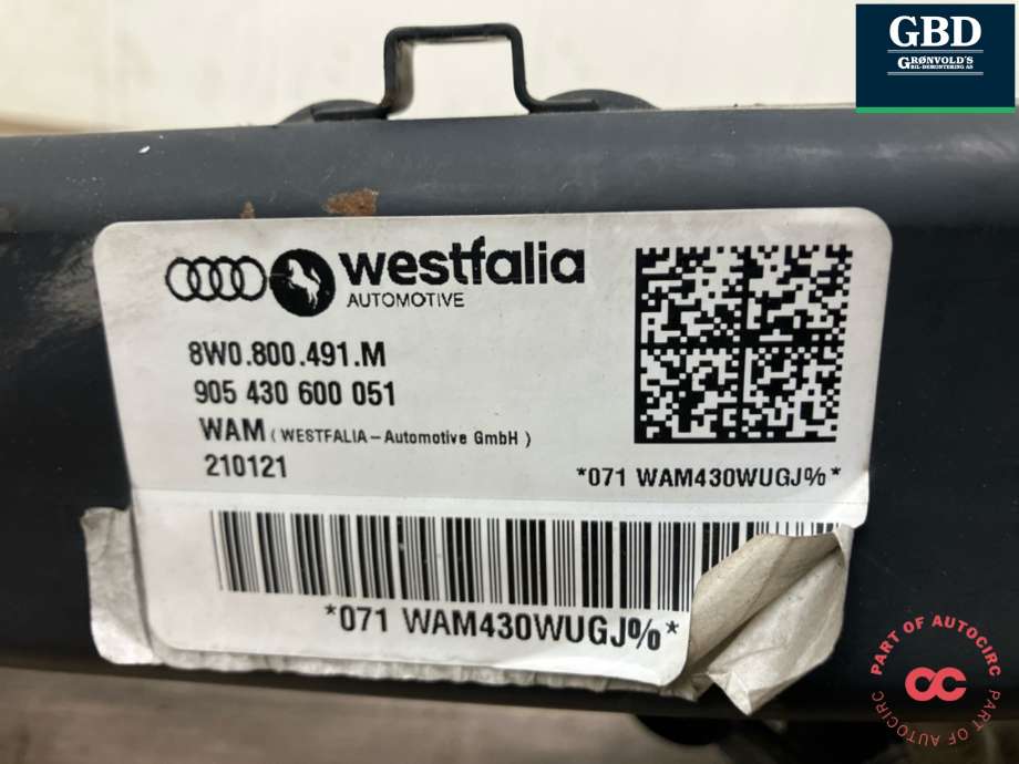 Hengerfeste til Audi A4 2015-2019 (Type V, Fase 1) (B9) (B9) (8W0 800 491 C|8W0 800 491 M|)
