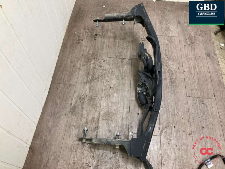 Hengerfeste til Audi A4 2015-2019 (Type V, Fase 1) (B9) (B9) (8W0 800 491 C|8W0 800 491 M|)