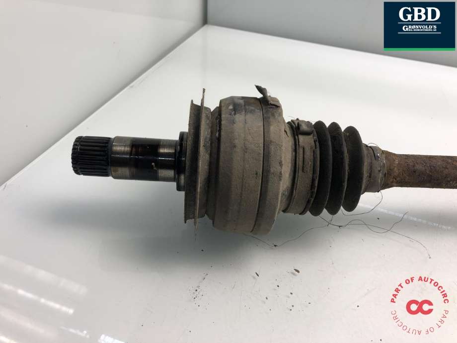 Drivaksel venstre bak, diesel/automat til Mercedes E-Klasse 2002-2006 (Fase 1) (W211) (W211) (A 211 350 01 16|A 211 350 03 56|A 211 350 02 02)