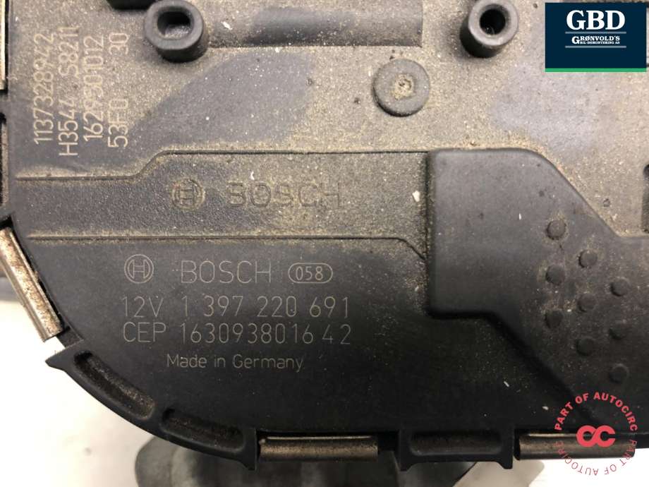 Viskermotor frontrute komplett m/overføring til VW Passat 2015-2019 (Fase 1) (B8) (B8) (3G1 955 023 L|3G1 955 023 D|3G1 955 119A| 3G1 955 023 C)