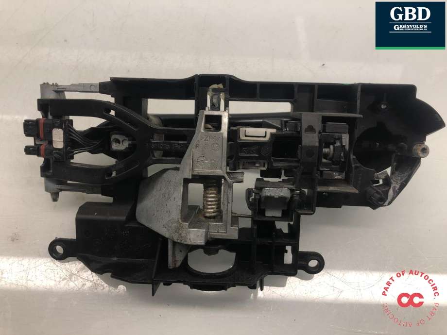 Dørhåndtak utv høyre bak til BMW 5-Serie 2010-2017 (F10/F11) (F10/F11) (51 21 7 187 228|51 21 7 231 934|X4718722812)