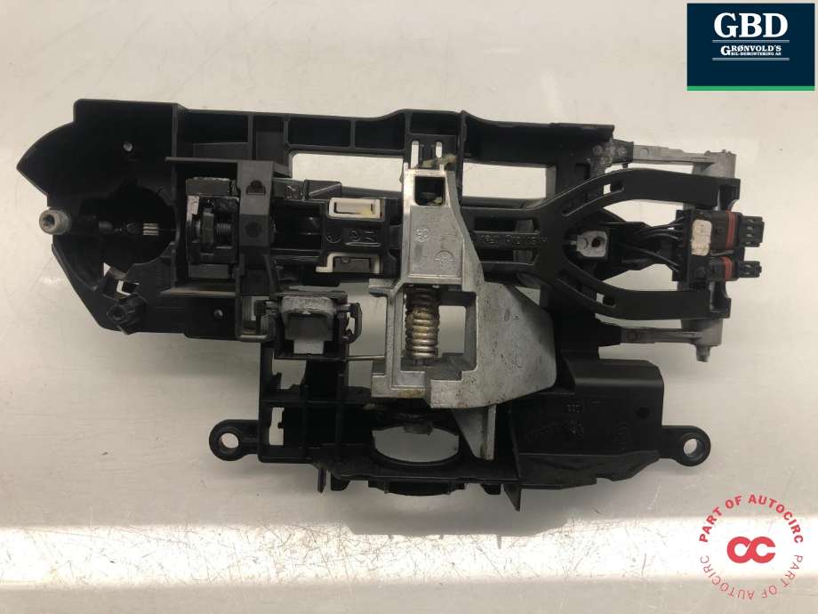 Dørhåndtak utv venstre bak til BMW 5-Serie 2010-2017 (F10/F11) (F10/F11) (51 21 7 187 227|51 21 7 231 933|X3718722712)