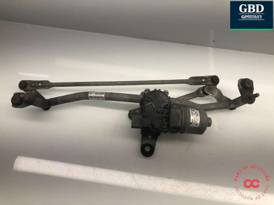 Viskermotor frontrute komplett m/overføring til VW Jetta 2011-->>  (5C7 955 601 B| 5C7 955 023 B|5C7 955 601| 5C7 955 113 E|5C7 955 113 A)