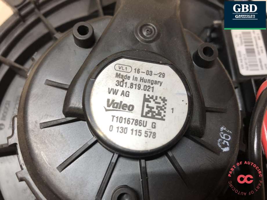 VW Touran, 2015-2021 (Type II) (VALEO|5WB 819 021 A|3Q1 819 021 C)