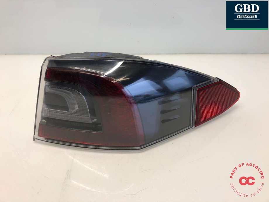 Baklykt høyre ytre til Tesla Model S 2013-2016 (Fase 1)  (6005921-00-B|6005921-00-D|)