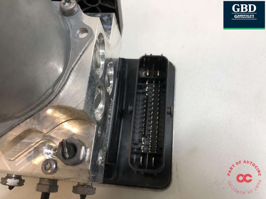 ABS sentral til Mercedes EQC 2019-->>  (A 293 900 01 01|A 293 900 91 00|)