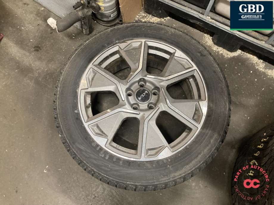 Kia EV6, 2021- (NOKIAN PIGGFRI|235-55R19|DATO 0622 | 5|22MM)