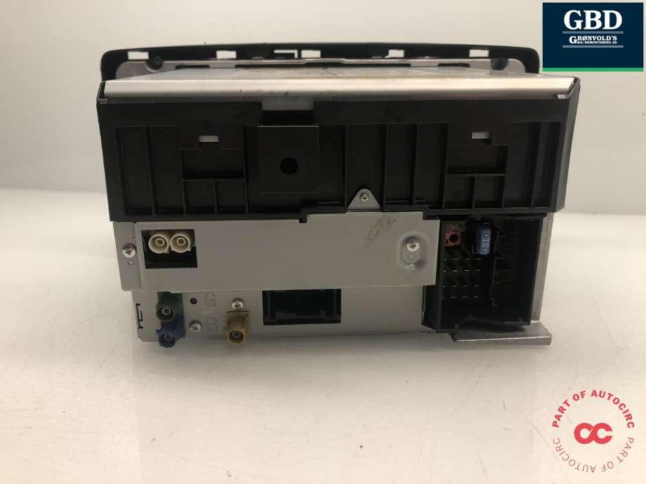 Bilstereo til Mercedes R-Klasse 2006-2013 (W251) (W251) (A 251 906 22 00|A 251 906 11 00|)
