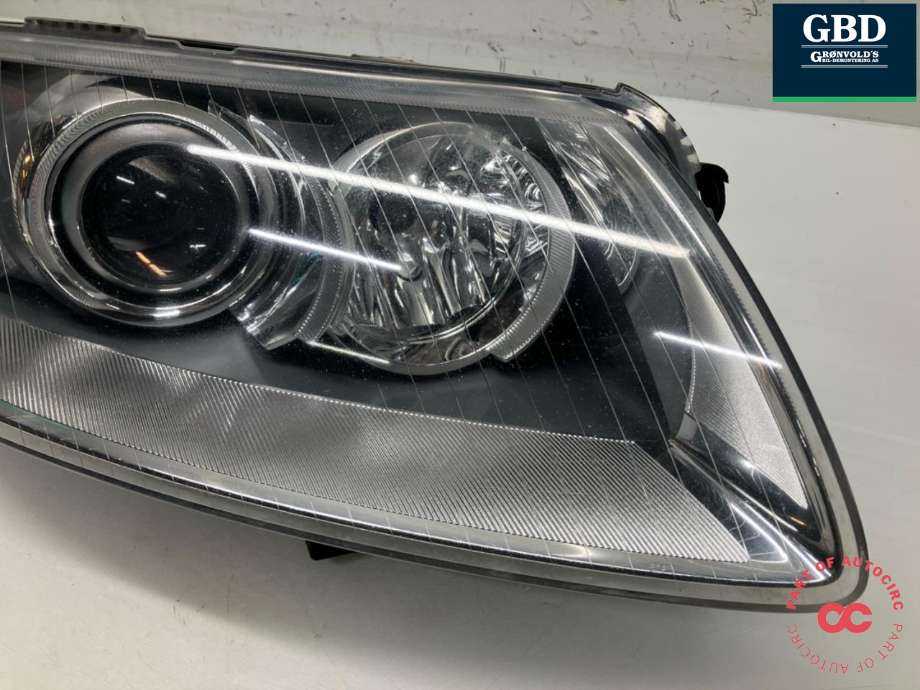 Frontlykt høyre xenon til Audi A6, Allroad 2006-2008 (Type II, Fase 1) (C6) (C6) (4F0 941 030 FF|4F0 941 030 AK|4F0 941 004)