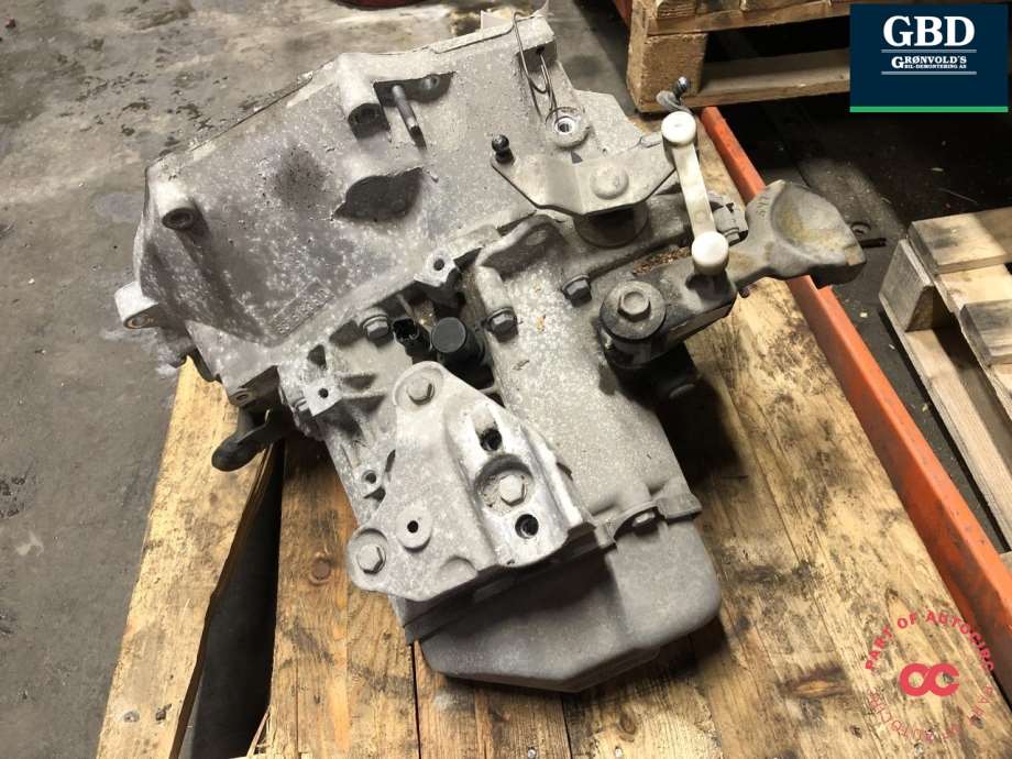 Peugeot 208, 2012-2019 (Type I) (16 088 874 80|16 071 492 80)