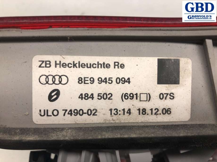 Audi A4, 2004-2008 (Type III) (B7) (8E9 945 094 A|8E9 945 094 )