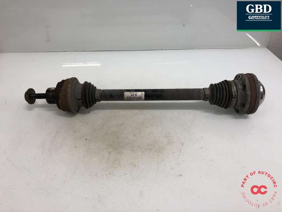 Drivaksel høyre bak, bensin/automat til Audi RS6, 2013-2018 (8R0 501 204 D)