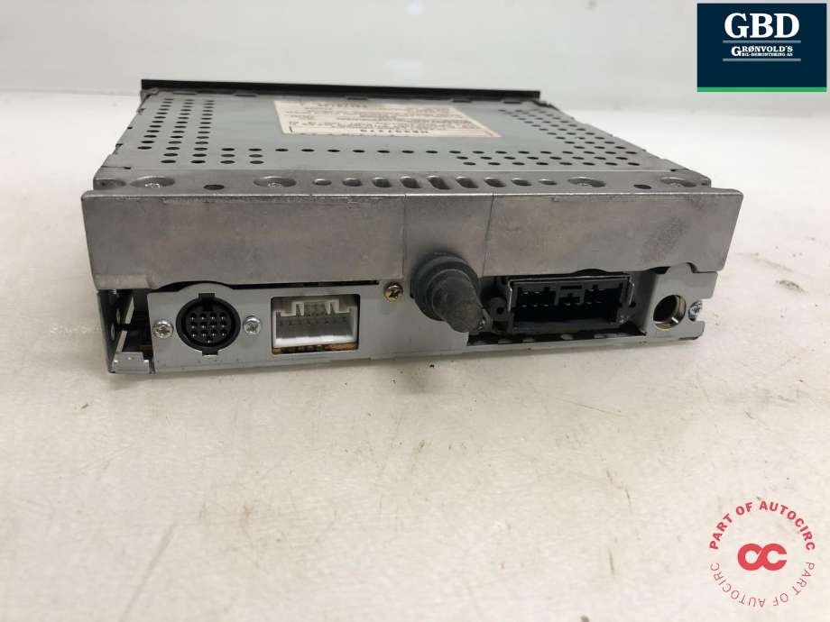 Bilstereo til Mitsubishi Pajero 2000-2006 (Type III)  (MR337279|)