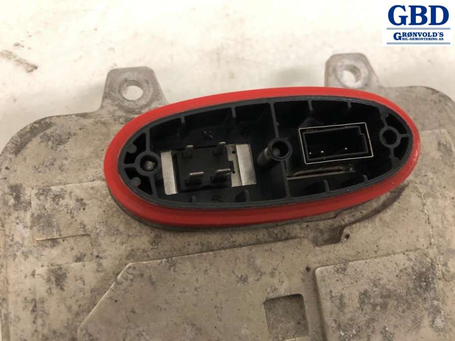 BMW X6, 2008-2014 (E71/E72) (63 11 7 248 050|5DV 009 610-00)