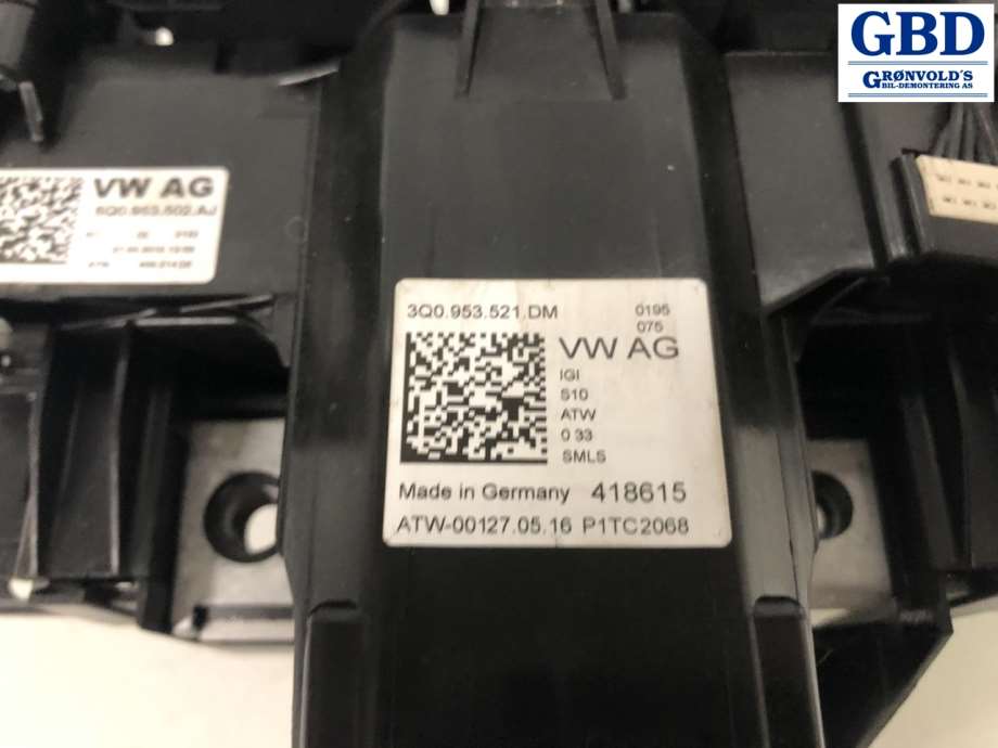 VW Passat, 2015-2019 (B8, Fase 1) (5Q0 953 502 AJ|3Q0.953.521.DM)