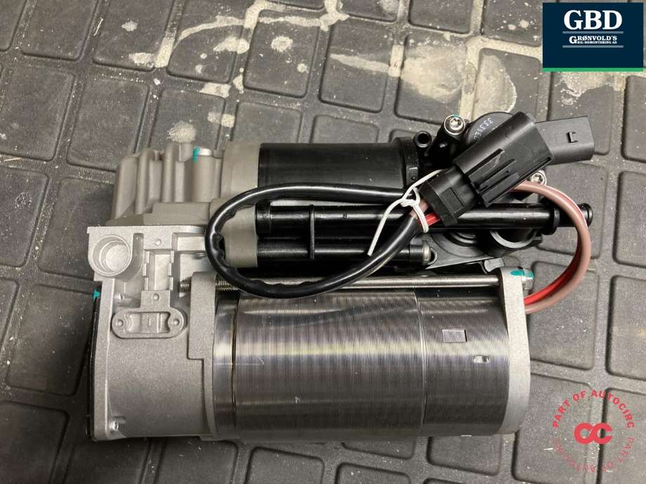 Kompressor nivå/luft til Mercedes E-Klasse 2013-2016 (Fase 2) (W212) (W212) (SBLF337|212 320 0104| 212 320 0404| SBLF337|2123200104| 2123200404| A212 320 0104|A212 320 0404| A2123200104| A2123200404)