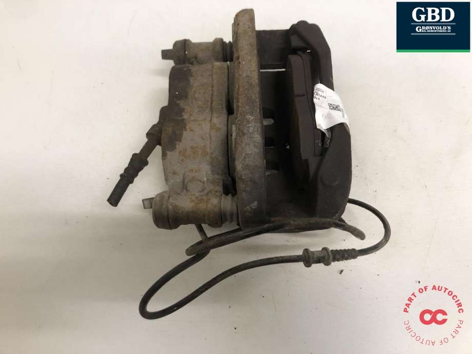 Bremsecaliper høyre foran til Mercedes Vito 2014-->> (W447) (W447) (A 447 420 85 00|A 447 420 01 83|)