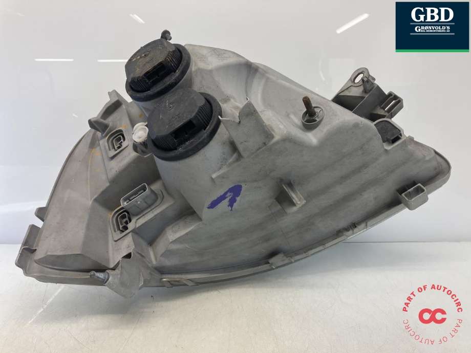 Frontlykt venstre halogen til Nissan Interstar 2004-2010 (2606000QAJ|8200163516|)