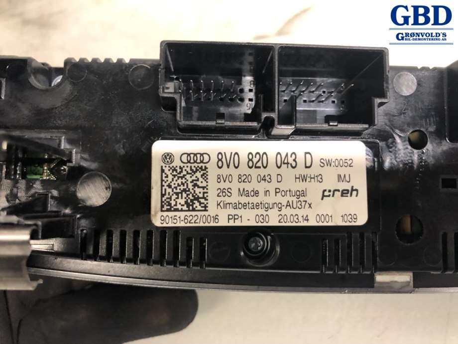 Audi A3, 2012-2016 (Type III, Fase 1) (8V0 820 043 D)