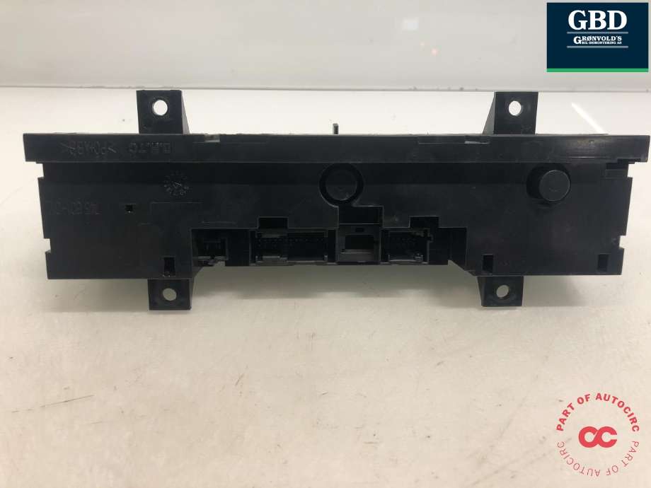 Varmeapparat betjening til Mercedes Sprinter 2013-2018 (Fase 2) (906) (906) (A 906 906 30 00|A 906 830 28 85| A 906 830 17 85|5HB009012-52)