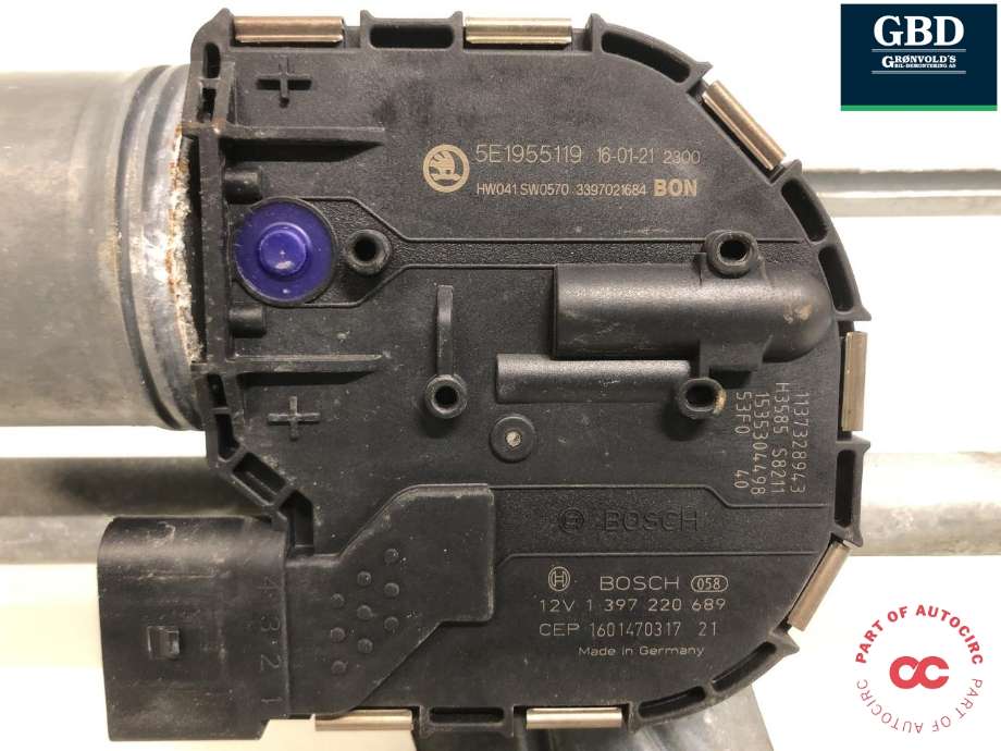 Viskermotor frontrute komplett m/overføring til Škoda Octavia 2013-2016 (Type III, Fase 1) (BOSCH|5E1 955 023 B|5E1 955 023 A|3 397 021 684| 1 397 220 689)