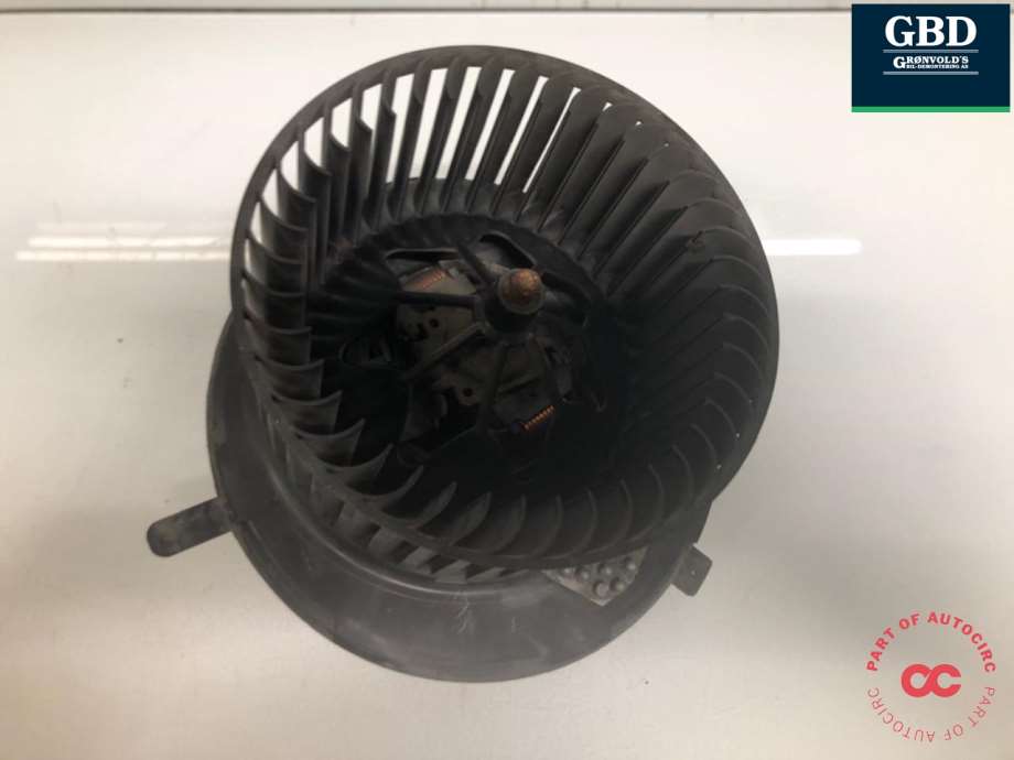 VW Passat, 2011-2015 (B7) (BOSCH|03C 903 024 K|03C 903 023 S)