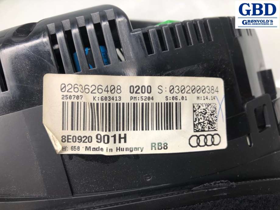 Audi A4, 2004-2008 (Type III) (B7) (8E0 920 901 HX)