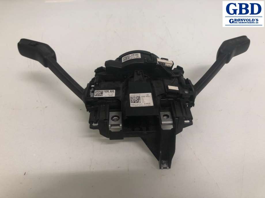 VW Passat, 2015-2019 (B8, Fase 1) (5Q0 953 502 M)