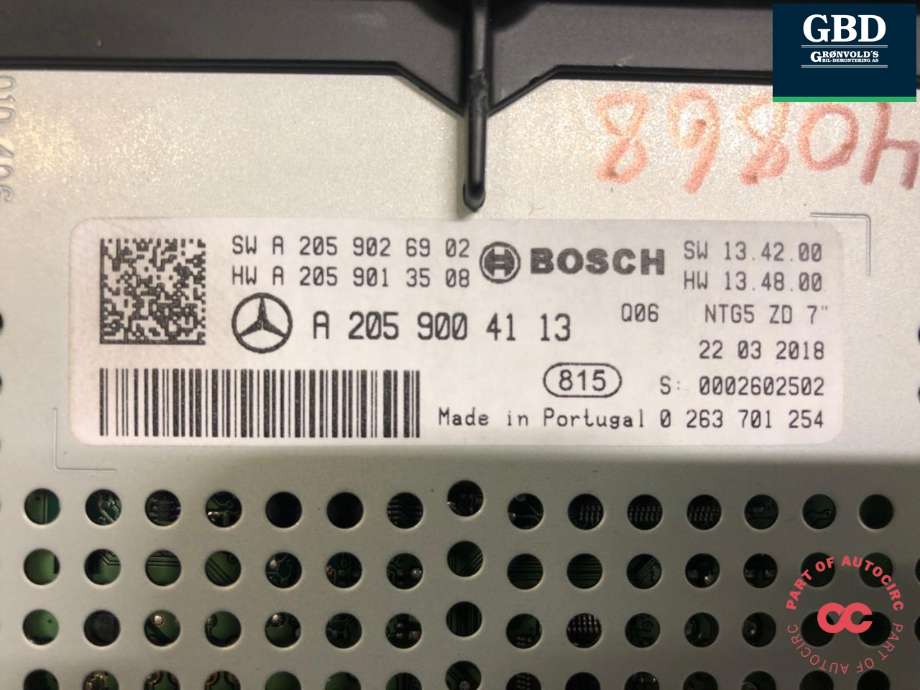 Bilstereo navigasjon skjerm til Mercedes GLC 2015-2022 (X253) (X253) (A 205 900 41 13|A 205 900 41 13 80|)