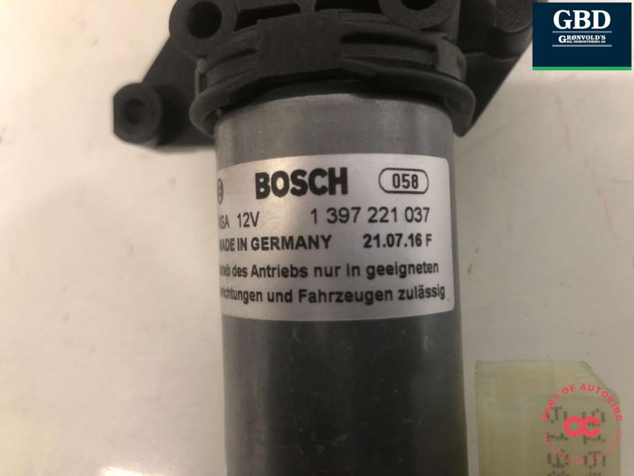 Audi A4, Allroad, 2016- (Type II) (B9) (8W9 827 852 E|8W9 827 852 D)