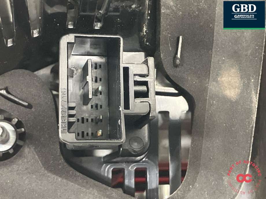 Baklykt venstre indre til VW Touran 2015-2021 (Type II) (5TA 945 307 B|)