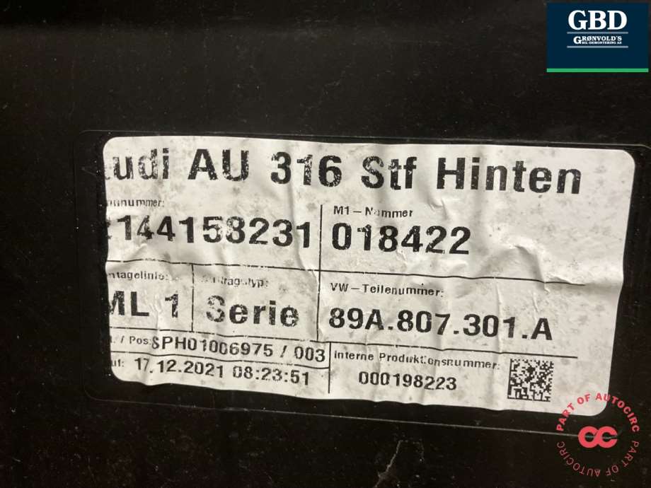 Audi Q4 e-tron, 2021- (89A 807 511 A|89A 807 527 C)